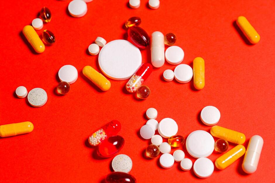 Pills of various shapes and sizes.